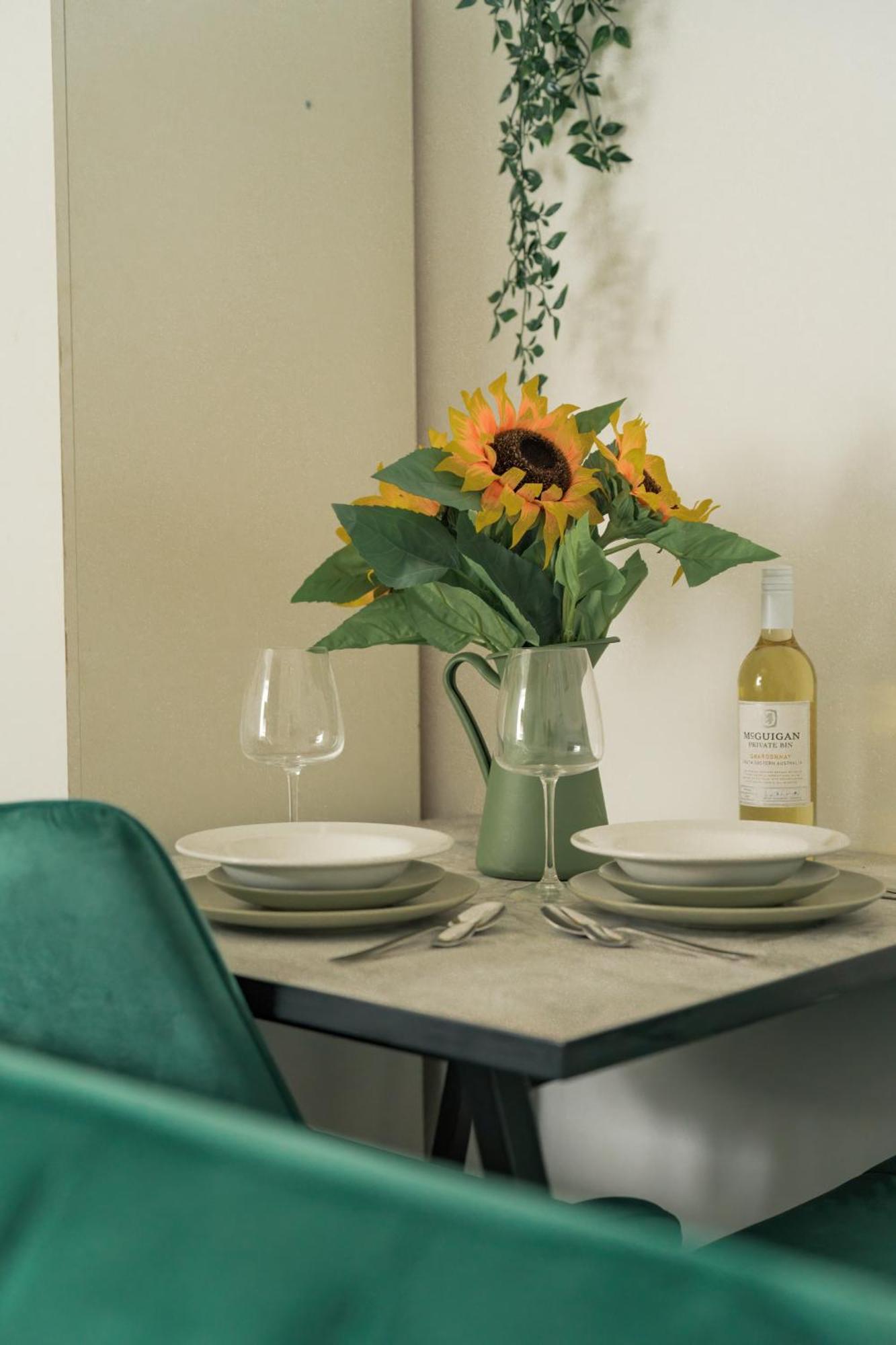 Studio Apartments London With Free Wifi Exterior photo