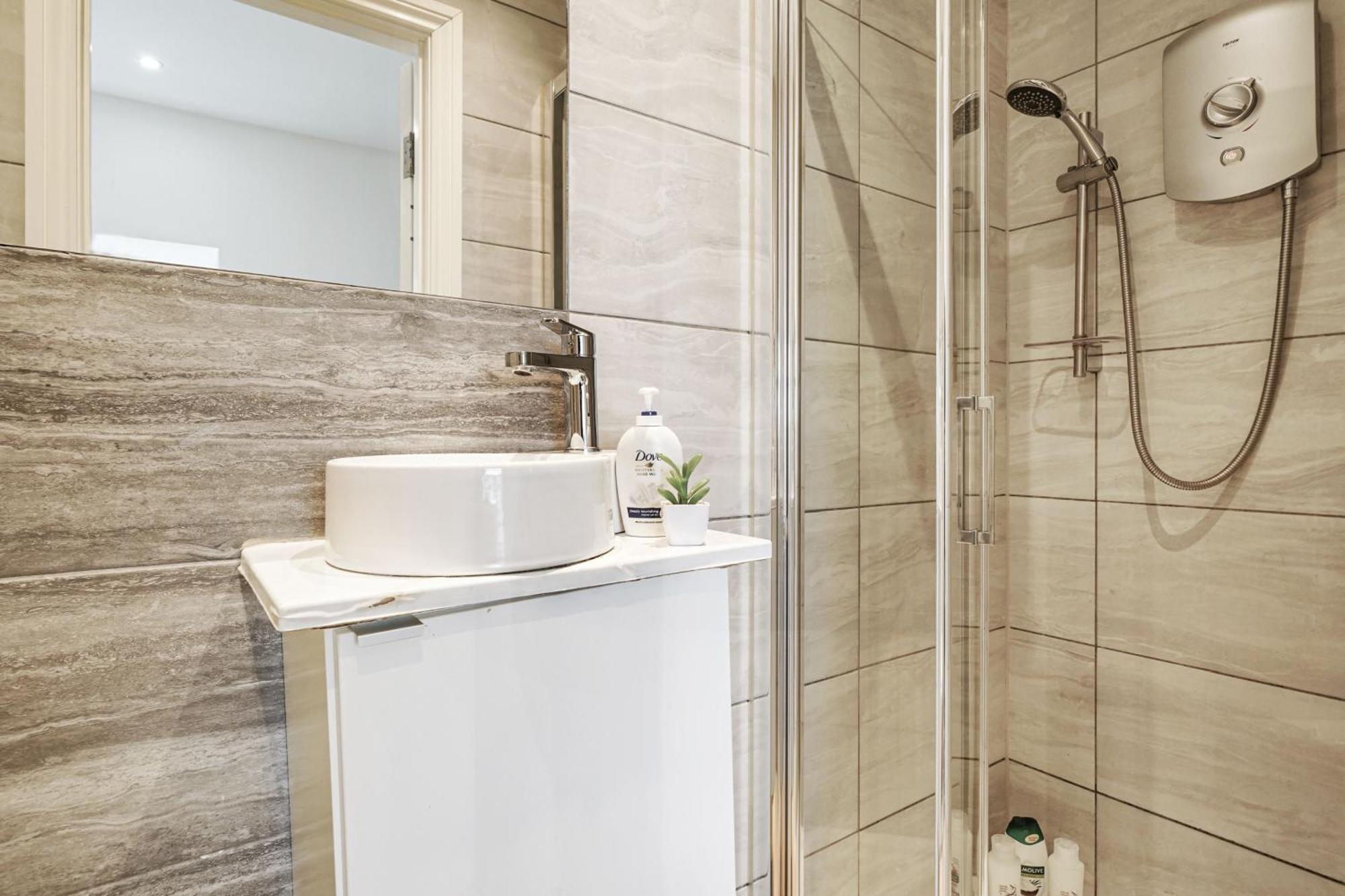 Studio Apartments London With Free Wifi Exterior photo